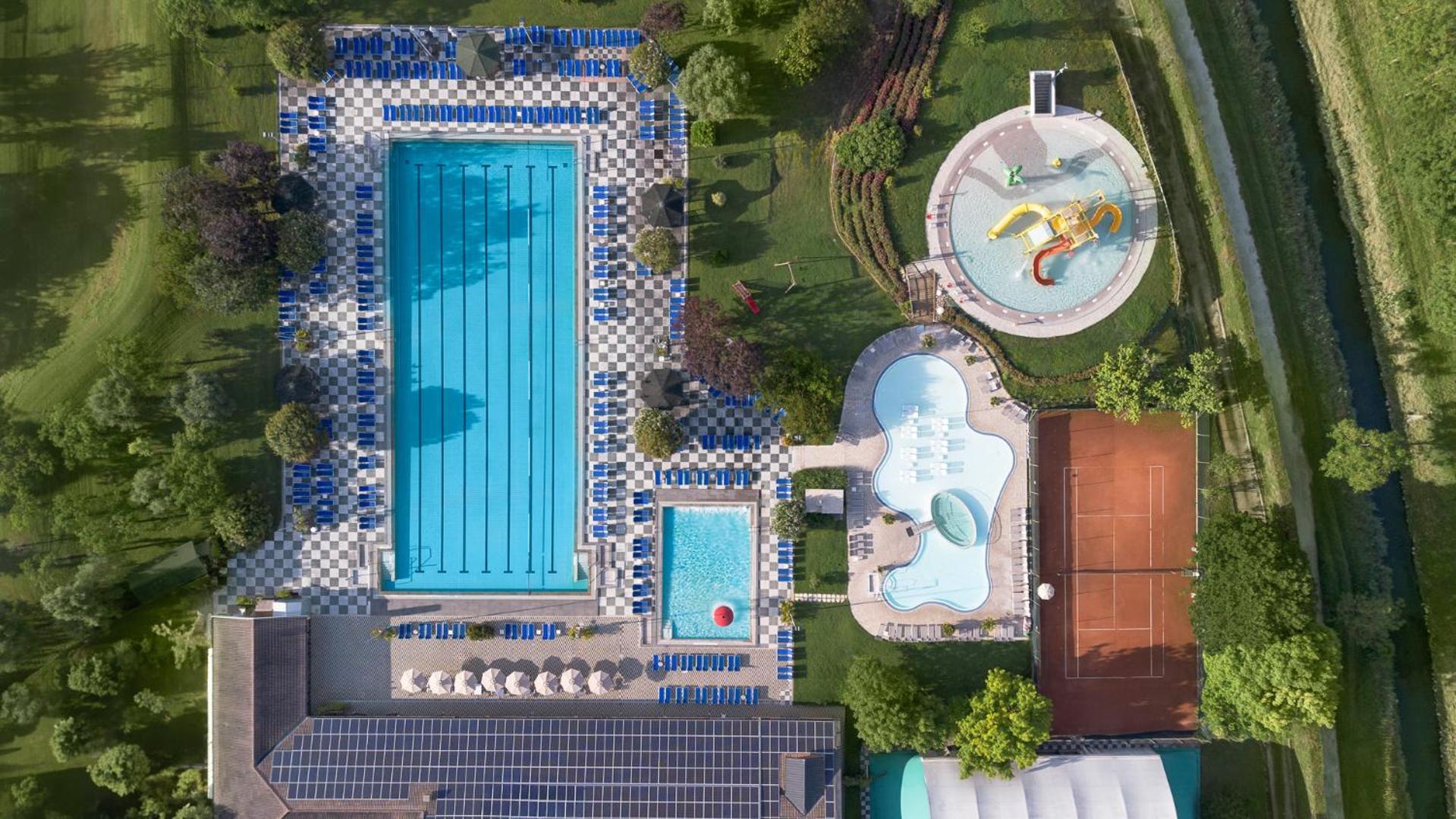 Hotel Petrarca Terme มอนเตกรอตโต แตร์เม ภายนอก รูปภาพ