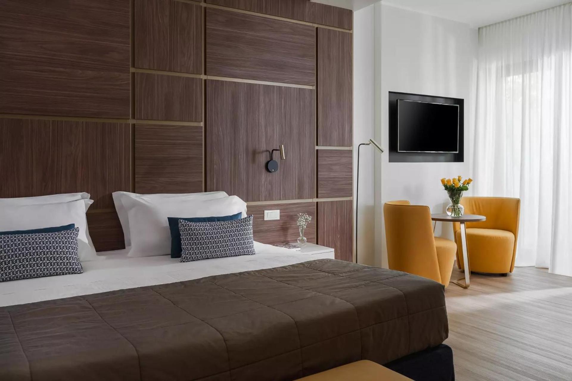 Hotel Petrarca Terme มอนเตกรอตโต แตร์เม ภายนอก รูปภาพ